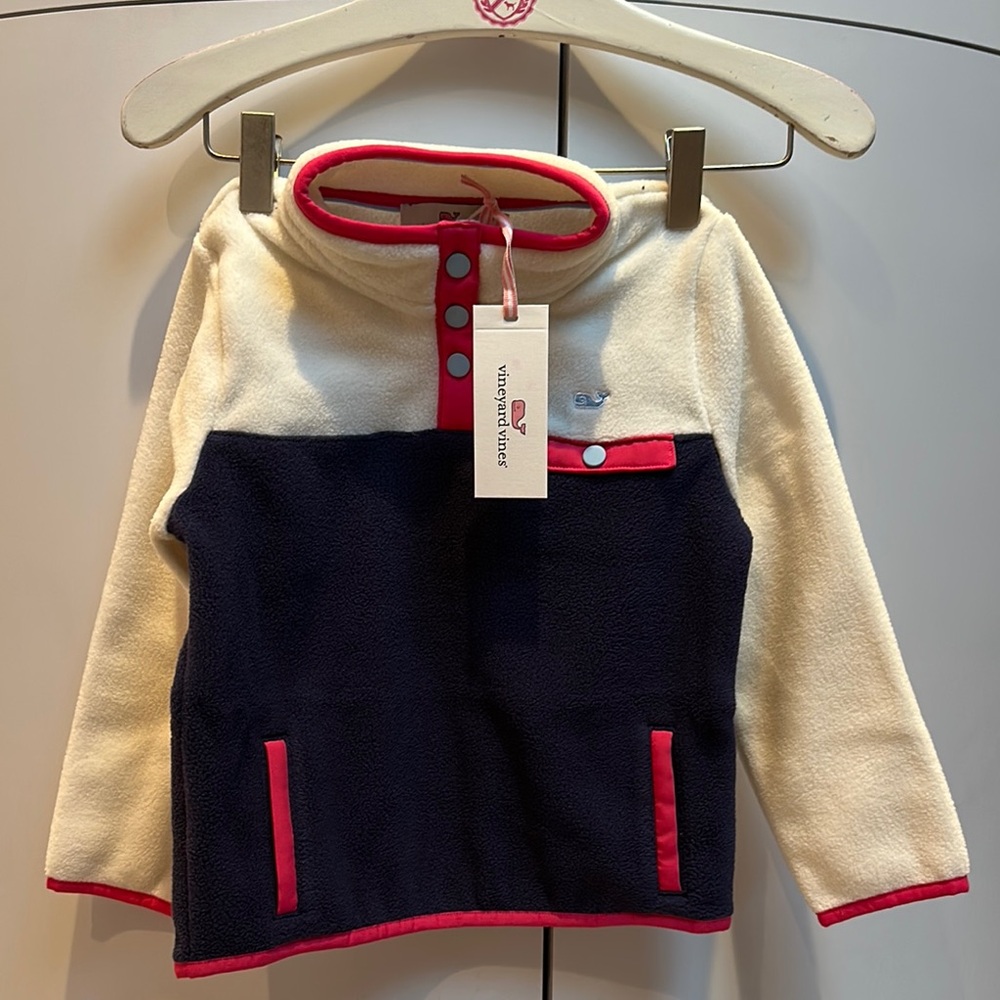 Vineyard Vines girls Blue and Cream Sweatshirt  new with tag , 4T
